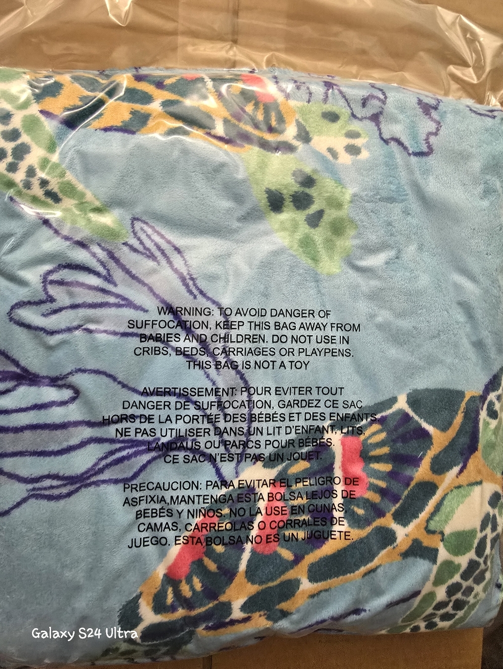 Vera Bradley Travel Blanket Sea Turtles NWT - Picture 13 of 14